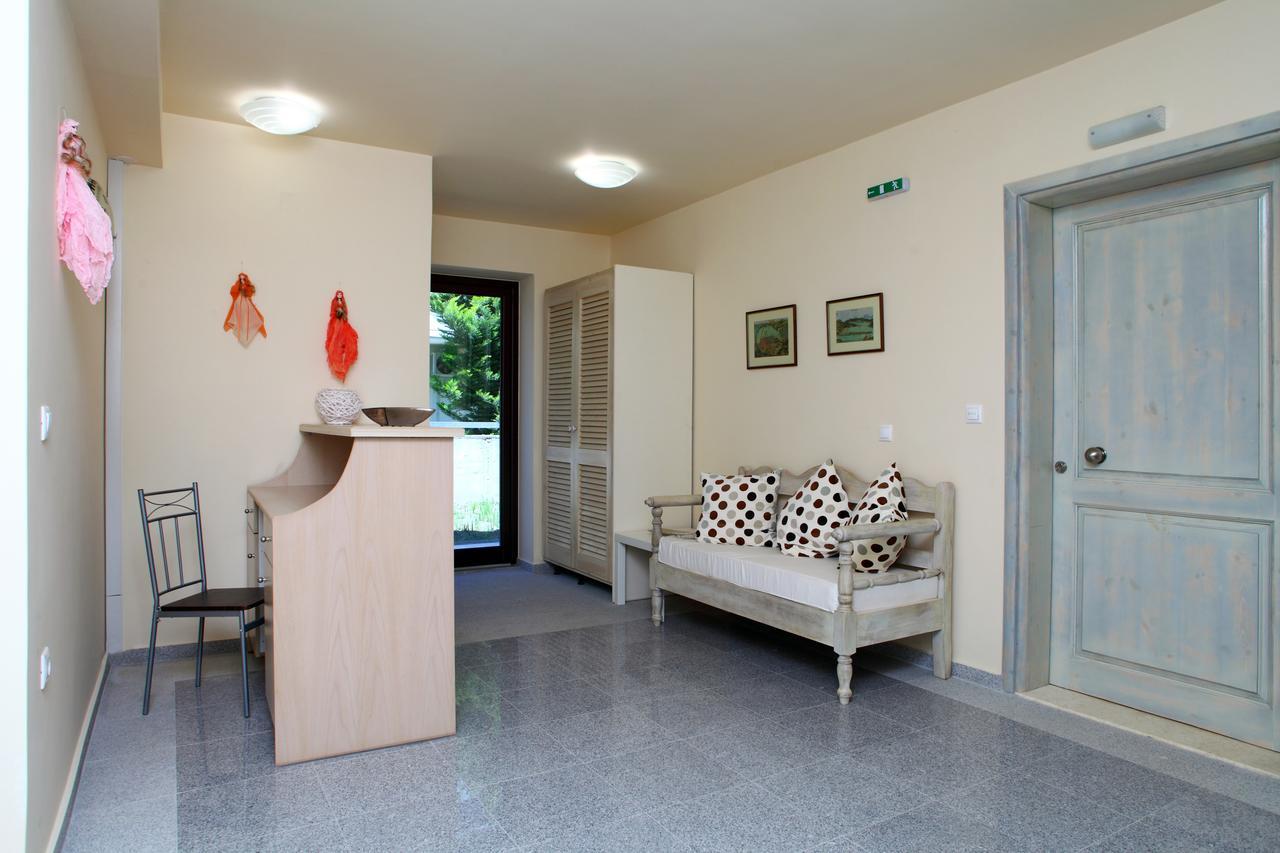 Niriides Aparthotel Λευκάδα Εξωτερικό φωτογραφία